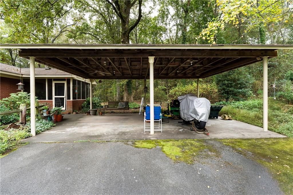 Image 42 of property listing at 79 Floyd Road SW, Cartersville, GA 30120