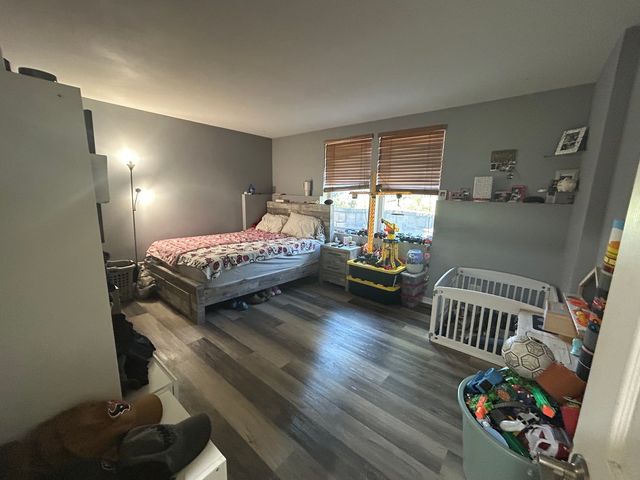 5643 Cambridge Way, Hanover Park, IL 60133