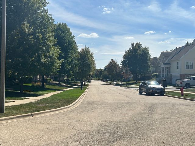 5643 Cambridge Way, Hanover Park, IL 60133