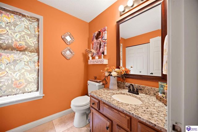 105 April Court, Elizabethtown, KY 42701