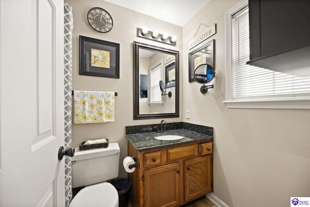 105 April Court, Elizabethtown, KY 42701