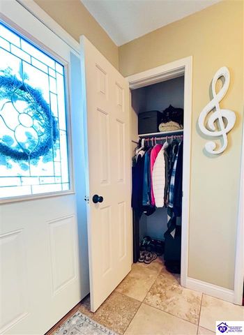 105 April Court, Elizabethtown, KY 42701