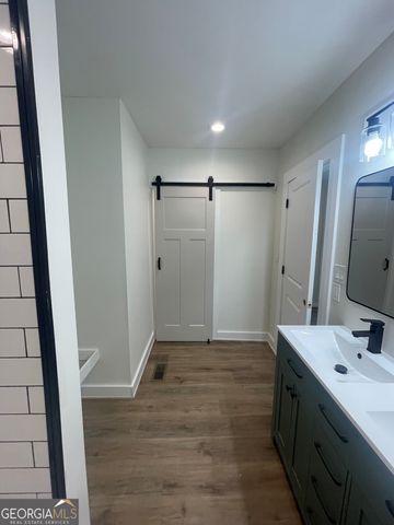 300 Granite Street, Hogansville, GA 30230