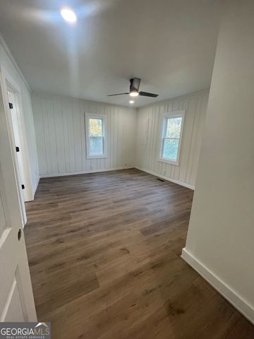 300 Granite Street, Hogansville, GA 30230