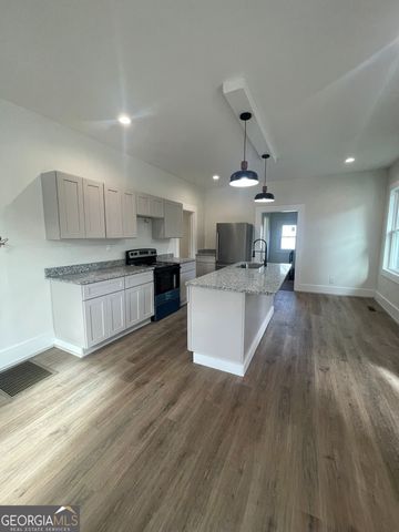 300 Granite Street, Hogansville, GA 30230