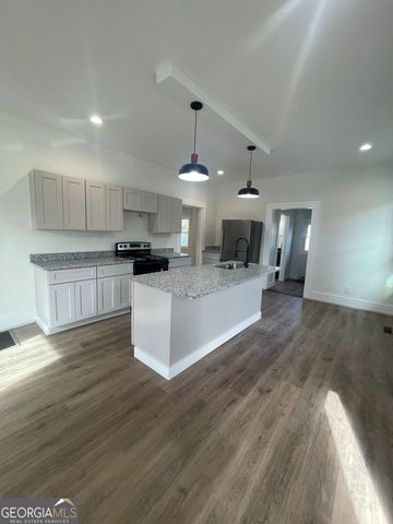 300 Granite Street, Hogansville, GA 30230