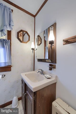 63 W WILLOW RD, Willow Street, PA 17584