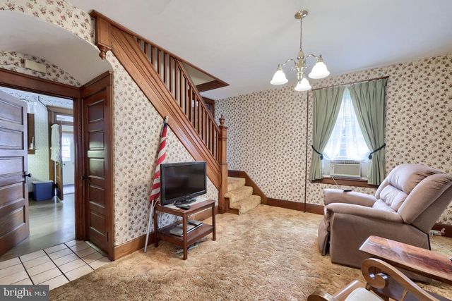 63 W WILLOW RD, Willow Street, PA 17584