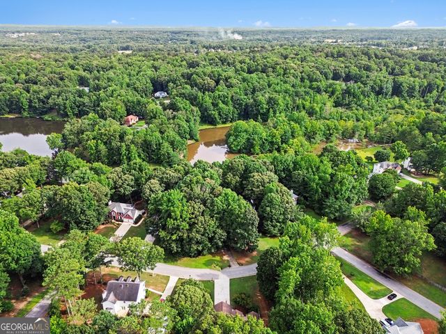 265 Lakeview Lane, Hiram, GA 30141