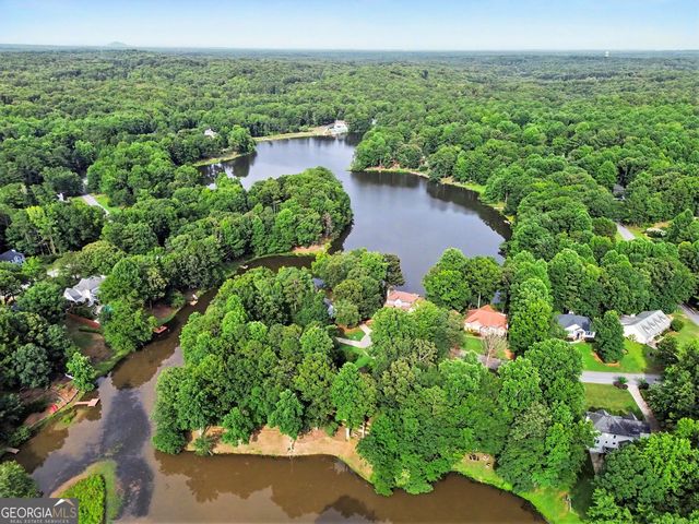 265 Lakeview Lane, Hiram, GA 30141