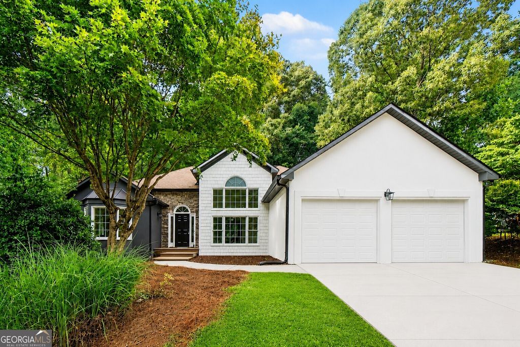 265 Lakeview Lane, Hiram, GA 30141