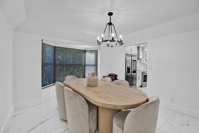 861 Mockingbird Lane, Plantation, FL 33324