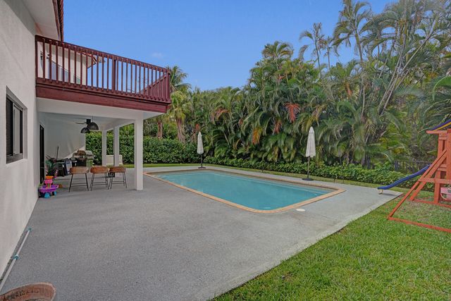 861 Mockingbird Lane, Plantation, FL 33324