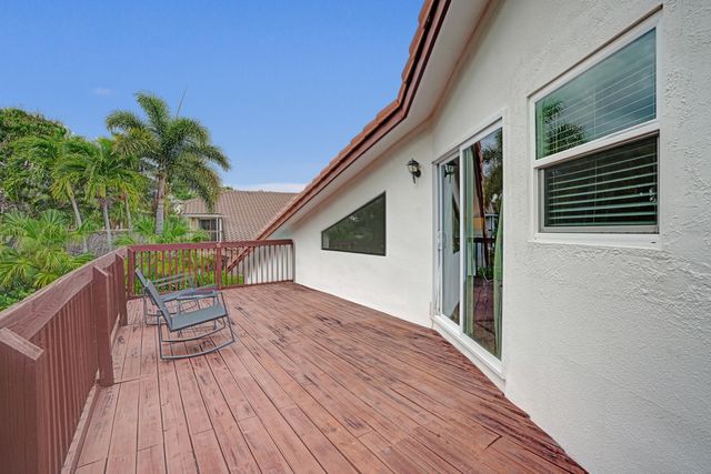 861 Mockingbird Lane, Plantation, FL 33324