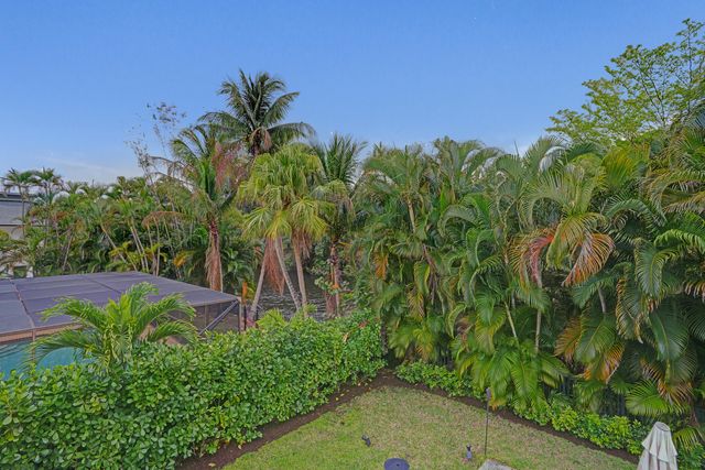 861 Mockingbird Lane, Plantation, FL 33324