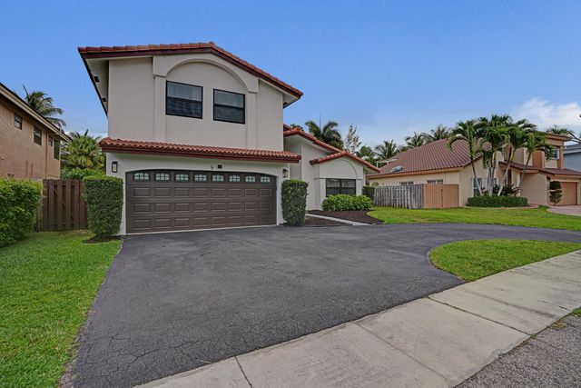 861 Mockingbird Lane, Plantation, FL 33324