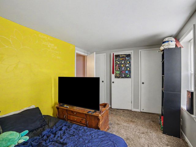 62 S Stewart Street, Muskegon, MI 49442