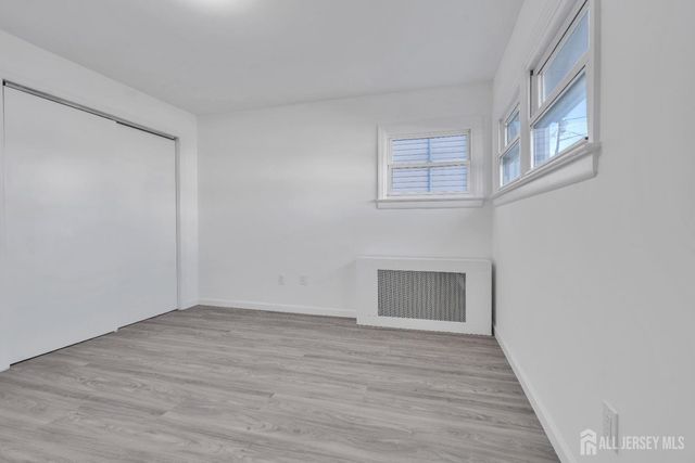 18 John Street, Carteret, NJ 07008