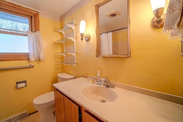 S351 County Road G, Wonewoc, WI 53968