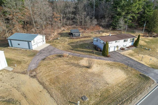 S351 County Road G, Wonewoc, WI 53968