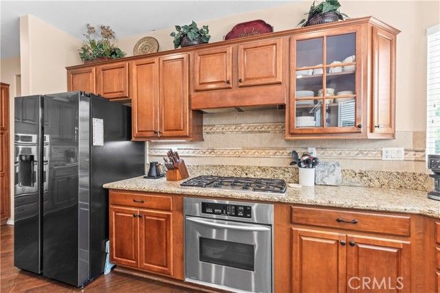 1357 Onyx Circle, Corona, CA 92882