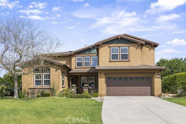 1357 Onyx Circle, Corona, CA 92882