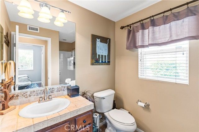 1357 Onyx Circle, Corona, CA 92882