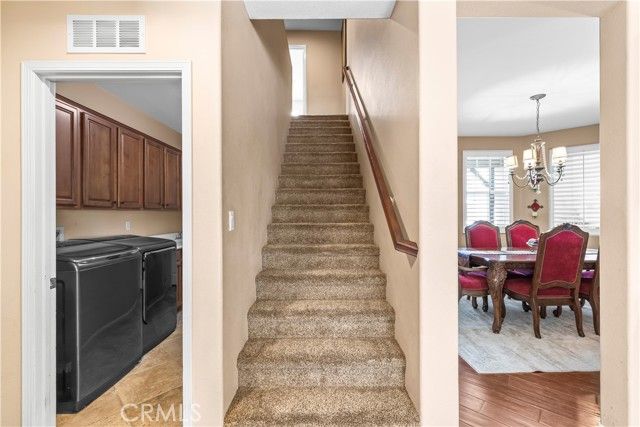 1357 Onyx Circle, Corona, CA 92882