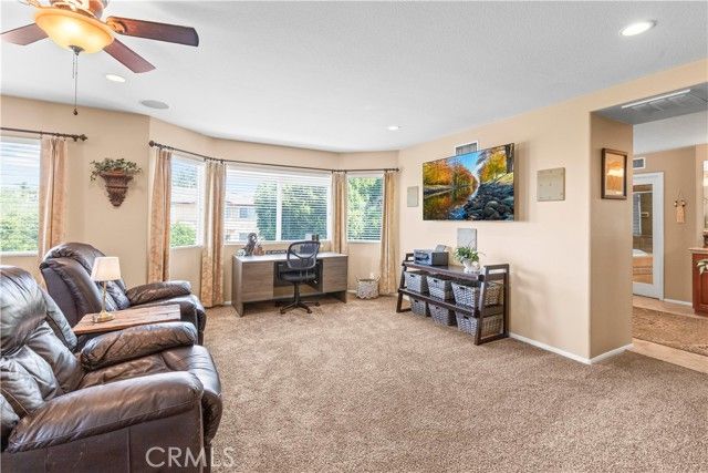 1357 Onyx Circle, Corona, CA 92882