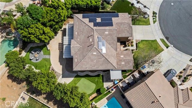 1357 Onyx Circle, Corona, CA 92882