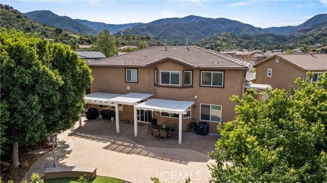 1357 Onyx Circle, Corona, CA 92882