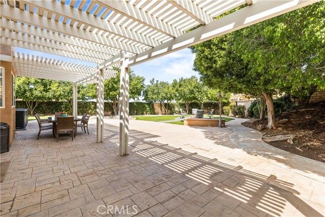 1357 Onyx Circle, Corona, CA 92882