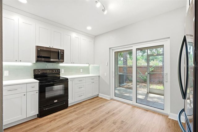 12450 BERKELEY SQUARE DRIVE, Tampa, FL 33626