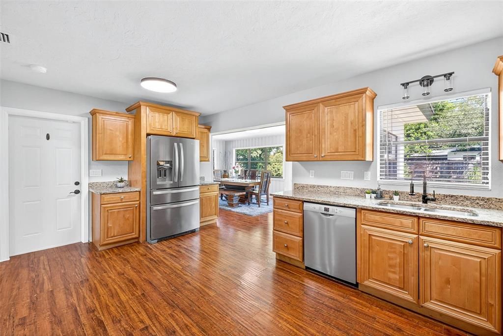 Image 17 of property listing at 206 FOREST PARK AVENUE, Temple Terrace, FL 33617
