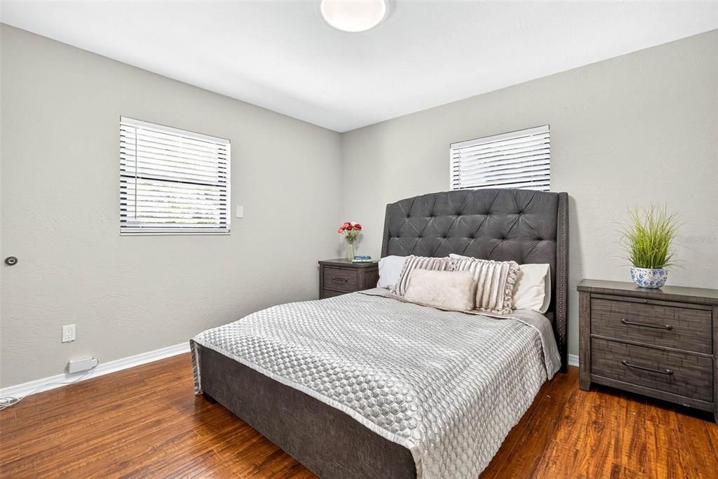 Image 39 of property listing at 206 FOREST PARK AVENUE, Temple Terrace, FL 33617