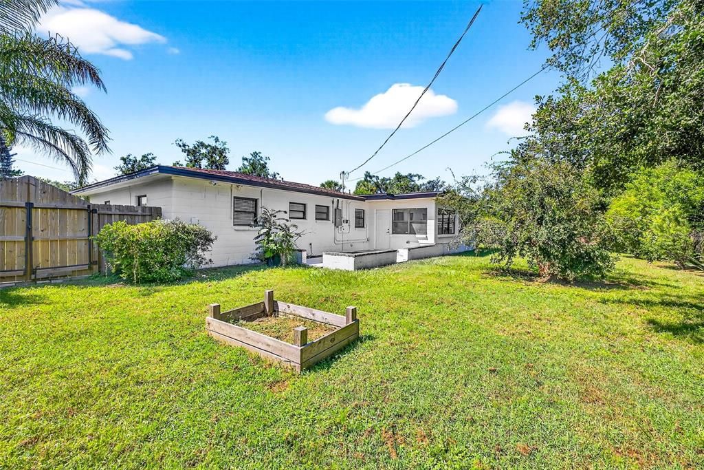 Image 51 of property listing at 206 FOREST PARK AVENUE, Temple Terrace, FL 33617