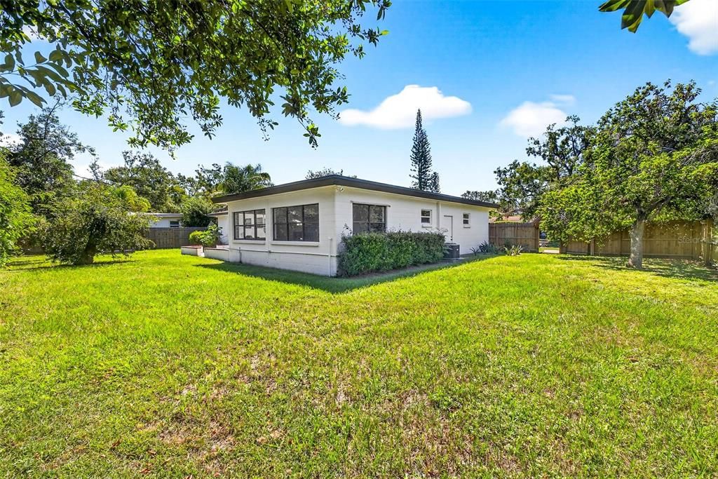 Image 52 of property listing at 206 FOREST PARK AVENUE, Temple Terrace, FL 33617