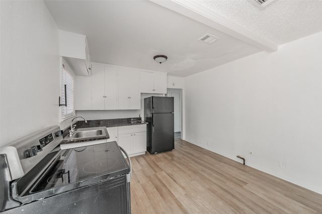 1252 Moran Drive, Dallas, TX 75218