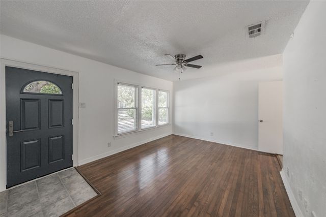 1252 Moran Drive, Dallas, TX 75218