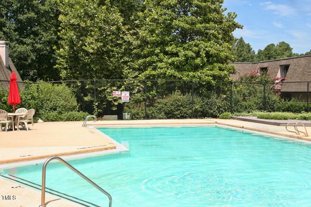 159 Finley Forest Drive, Chapel Hill, NC 27517