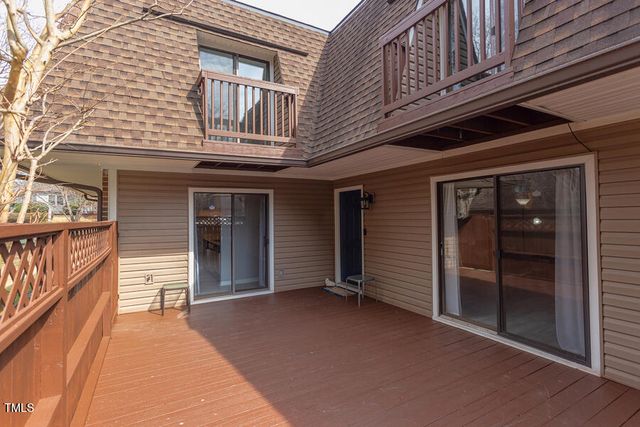 159 Finley Forest Drive, Chapel Hill, NC 27517