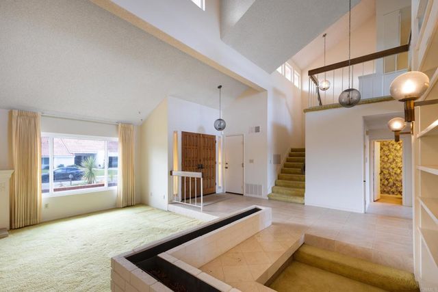 2120 Pintoresco Ct., Carlsbad, CA 92009