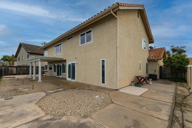 2120 Pintoresco Ct., Carlsbad, CA 92009