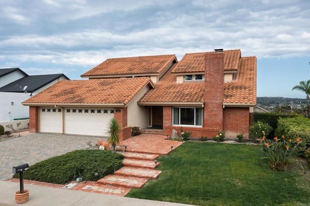 2120 Pintoresco Ct., Carlsbad, CA 92009