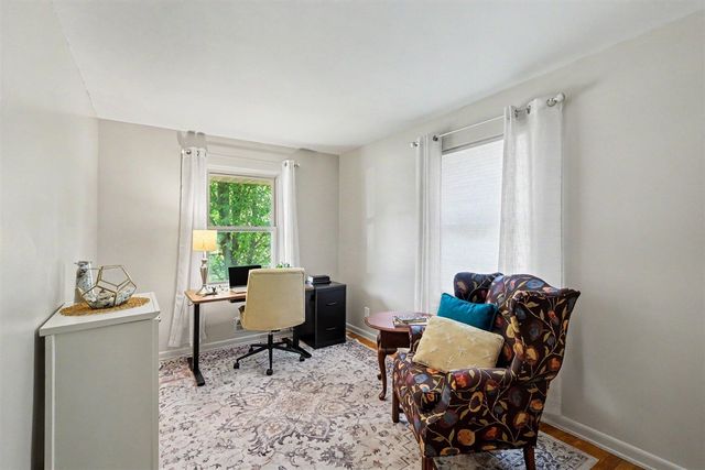 725 Parkway Drive, Grand Rapids, MI 49525