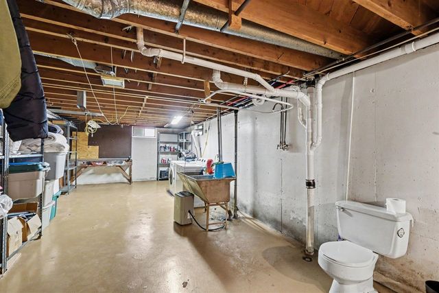 725 Parkway Drive, Grand Rapids, MI 49525