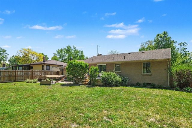 725 Parkway Drive, Grand Rapids, MI 49525