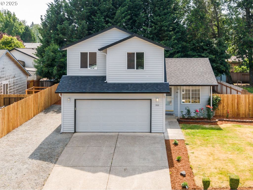 900 Sw 22ND Ave, Battle Ground, WA 98604