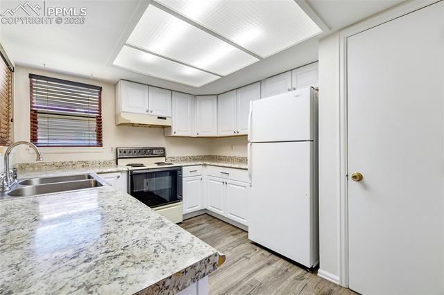 3356 Capstan Way, Colorado Springs, CO 80906
