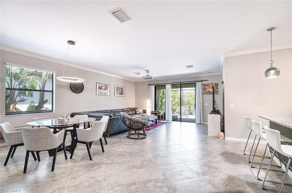 1608 Vizcaya LN, NAPLES, FL 34113 — photo 2